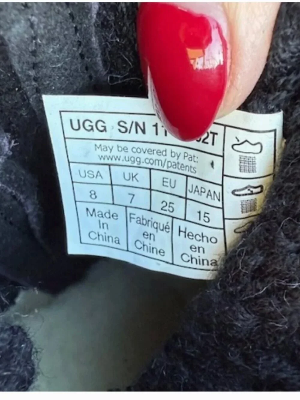 UGG cardi cable  boots new